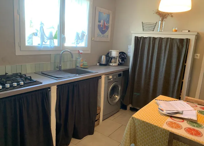 Les Petits Poissons Verts Et Massages Сasa de vacaciones